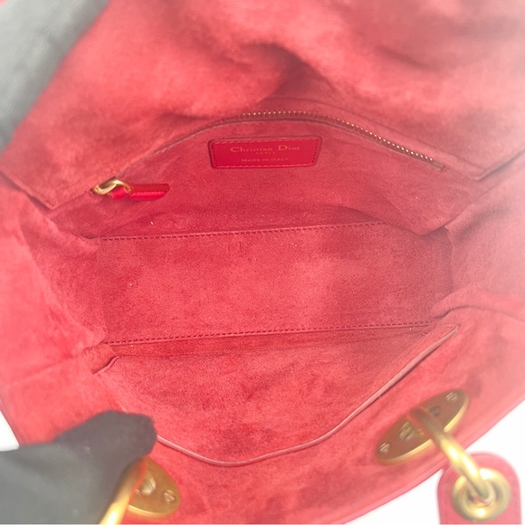 DIOR Lady Dior Medium Bag Red Lambskin with Gold Studs - Picture 13 of 15